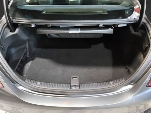 Used 2019 Mercedes-Benz C 300 4MATIC Sedan image 4