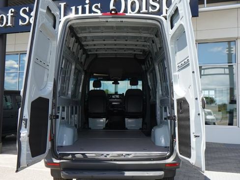 New 2025 Mercedes-Benz Sprinter 2500 image 8