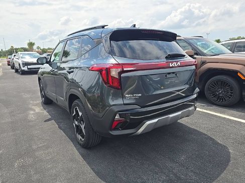 Certified 2025 Kia Seltos S FWD image 14