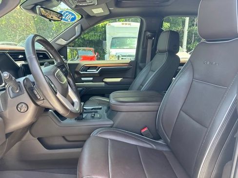 Used 2023 GMC Sierra 1500 Denali w/ Denali Reserve Package AWD/4WD image 6
