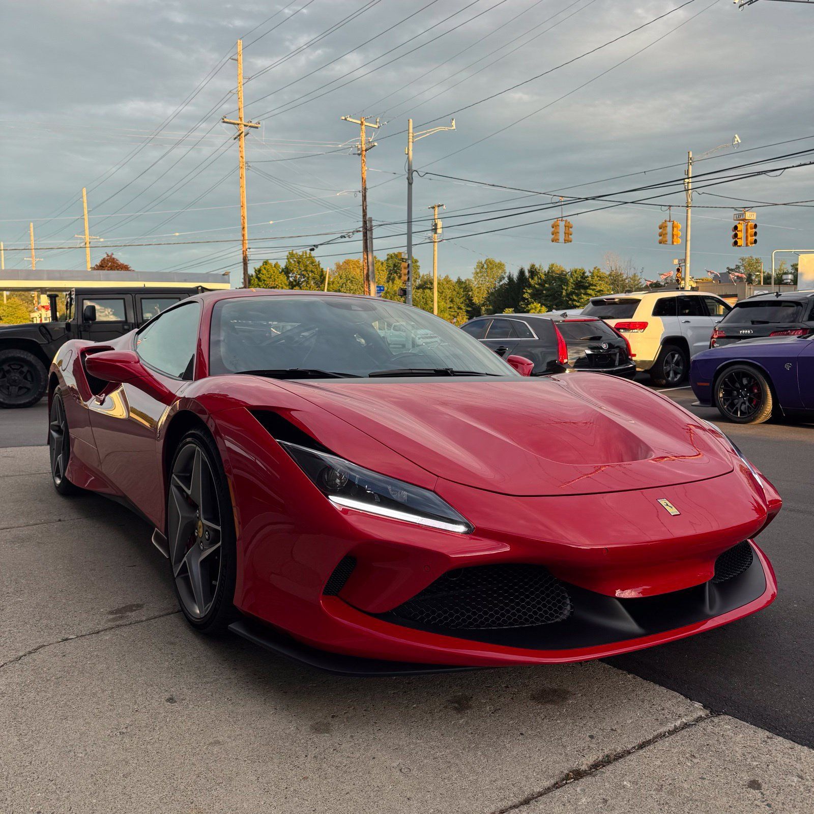 Used 2020 Ferrari F8 Tributo RWD image 2