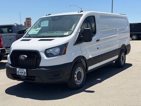 New 2026 Ford Transit 150 Low Roof w/ Load Area Protection Package RWD image 4