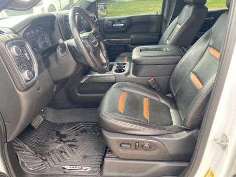 Used 2020 GMC Sierra 1500 AT4 w/ AT4 Premium Package AWD/4WD image 9