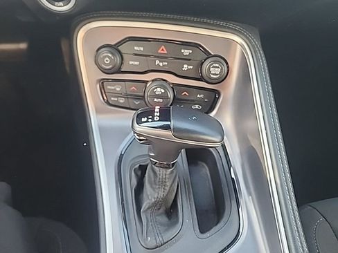 Used 2019 Dodge Challenger GT w/ Driver Convenience Group image 17