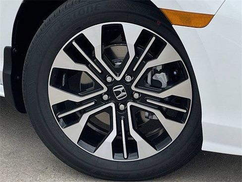New 2026 Honda Odyssey Elite image 9