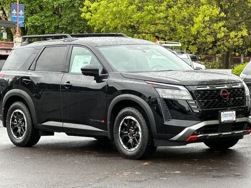 New 2026 Nissan Pathfinder Rock Creek AWD/4WD image 9
