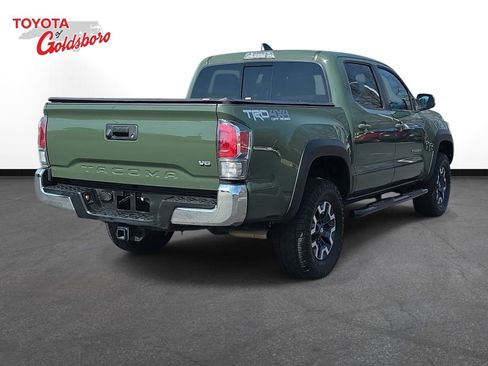 Used 2021 Toyota Tacoma TRD Off-Road image 5
