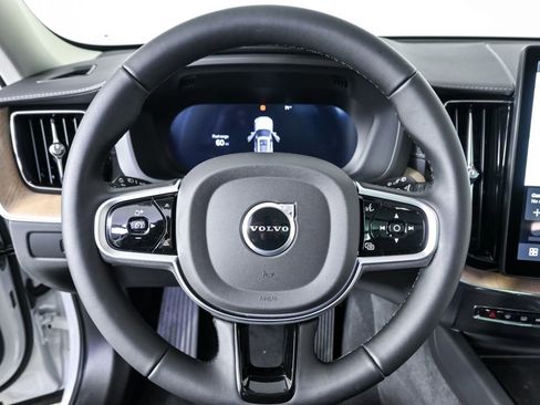 New 2026 Volvo XC60 B5 Ultra w/ Protection Package Premier AWD/4WD image 9