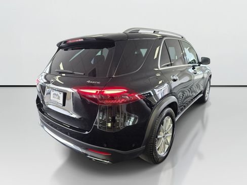 Used 2025 Mercedes-Benz GLE 350 4MATIC image 3