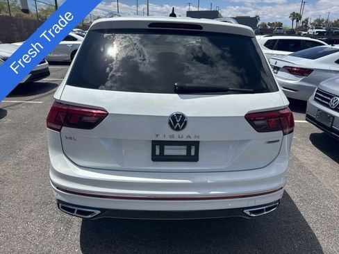 Used 2024 Volkswagen Tiguan SEL R-Line AWD/4WD image 2