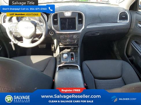 Used 2020 Chrysler 300 Touring w/ Sport Appearance Package RWD image 11