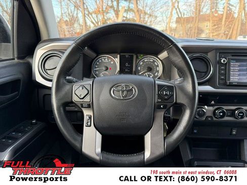 Used 2017 Toyota Tacoma SR5 image 23