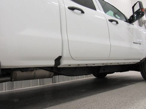 Used 2019 Chevrolet Silverado 2500 W/T image 22