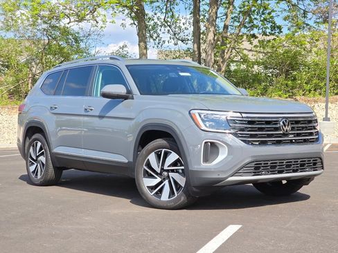 New 2025 Volkswagen Atlas SEL AWD/4WD image 1