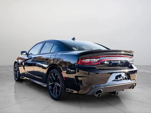 Used 2019 Dodge Charger GT w/ Blacktop Package image 4