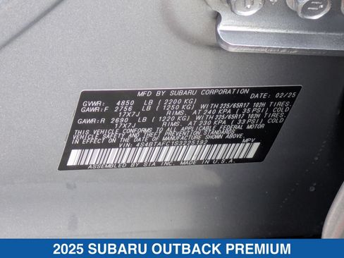 Certified 2025 Subaru Outback Premium AWD/4WD image 39
