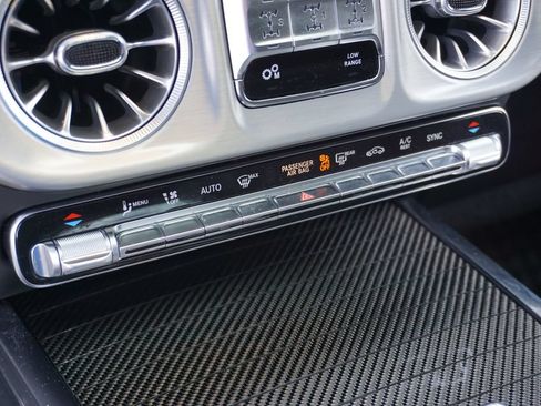 Used 2026 Mercedes-Benz G 63 AMG 4MATIC image 21