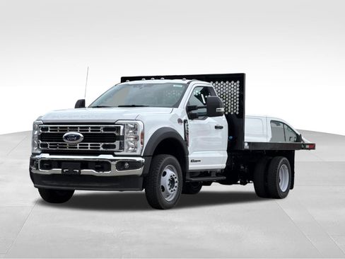 New 2024 Ford F550 4x4 Regular Cab Super Duty image 8