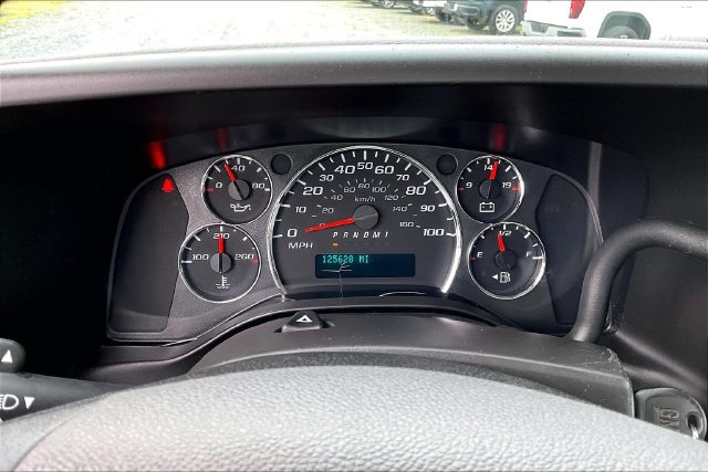 Used 2020 Chevrolet Express 2500 w/ Driver Convenience Package RWD image 13