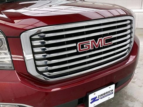 Used 2017 GMC Yukon SLT w/ Premium Edition image 31