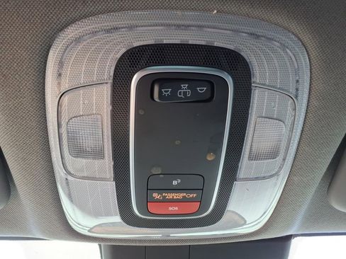 Used 2024 Hyundai Elantra SEL FWD image 27