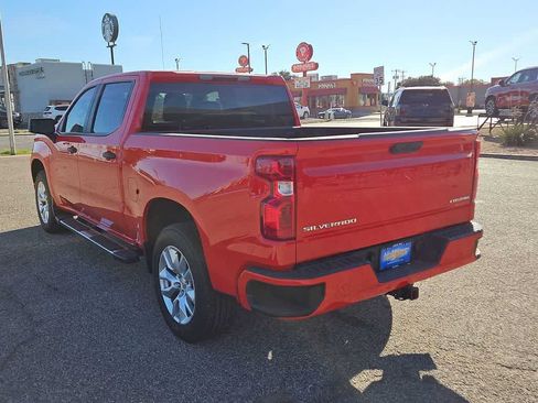 Used 2026 Chevrolet Silverado 1500 Custom RWD image 6