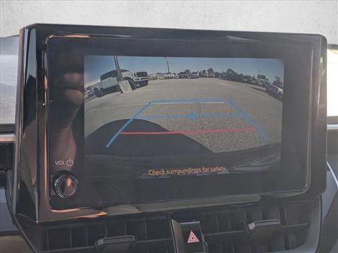 Used 2023 Toyota Corolla LE image 13