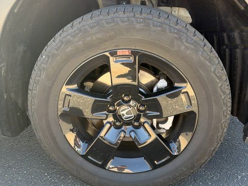 Used 2024 Honda Ridgeline Black Edition image 5