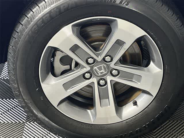 Used 2025 Honda Pilot EX-L image 11