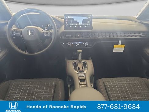 New 2026 Honda HR-V Sport image 12