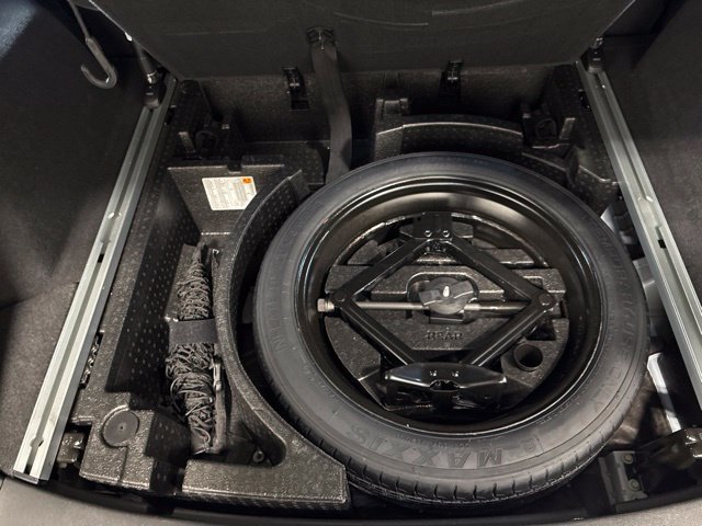 Used 2023 Cadillac XT5 Sportv w/ Platinum Package AWD/4WD image 45