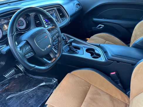 Used 2021 Dodge Challenger R/T Scat Pack image 11