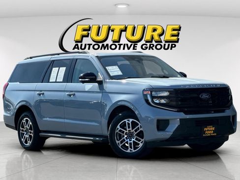 Certified 2025 Ford Expedition Max Active AWD/4WD image 1