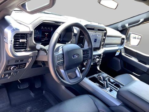 Used 2025 Ford F150 Lariat w/ Equipment Group 501A Mid AWD/4WD image 17