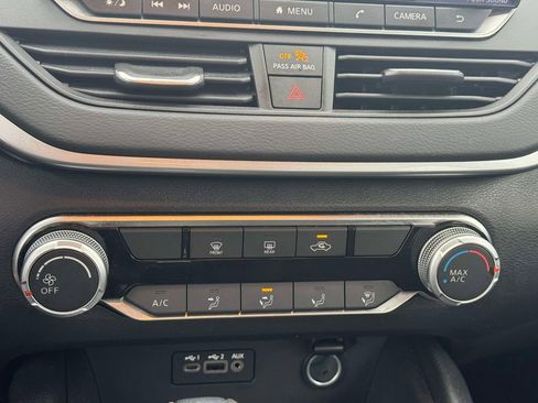 Used 2025 Nissan Altima 2.5 S image 27