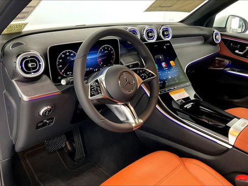 New 2026 Mercedes-Benz GLC 300 4MATIC image 8