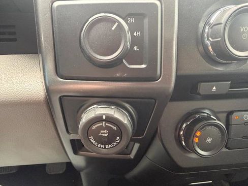 Used 2018 Ford F150 XLT w/ Trailer Tow Package image 19