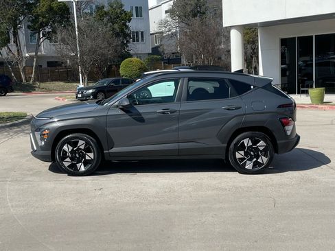 Used 2024 Hyundai Kona SEL image 2