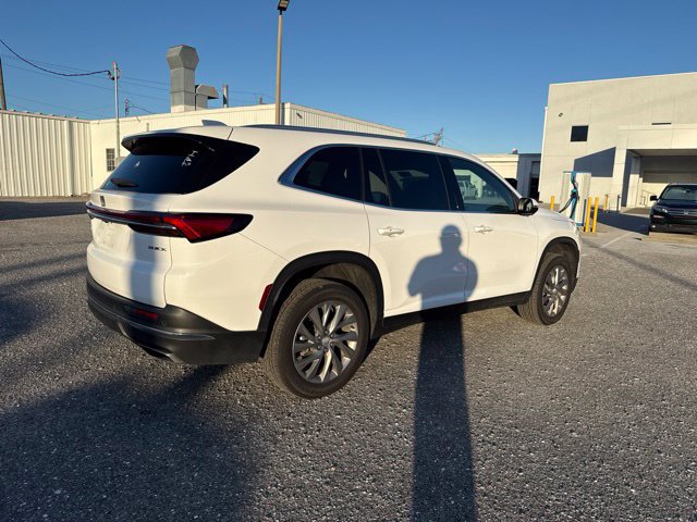 Certified 2026 Buick Enclave Preferred FWD image 3