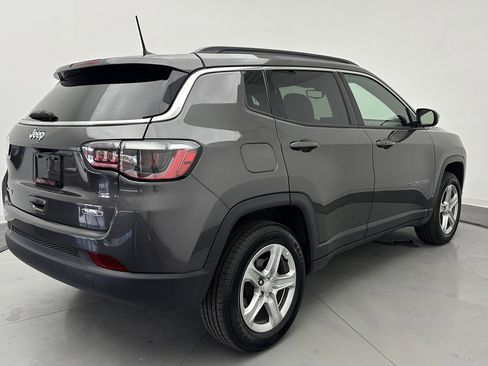 Used 2024 Jeep Compass Latitude w/ Altitude Special Edition image 7