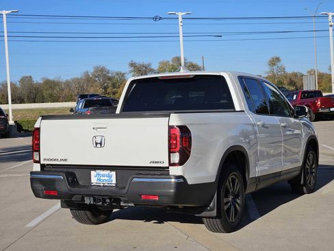 Certified 2019 Honda Ridgeline Sport image 6