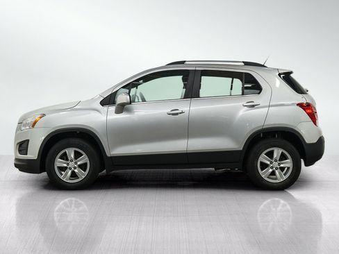 Used 2016 Chevrolet Trax LT w/ LT Convenience Package AWD/4WD image 2