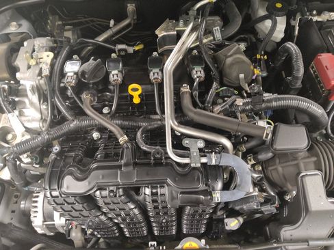 Used 2024 Nissan Altima 2.5 S image 30