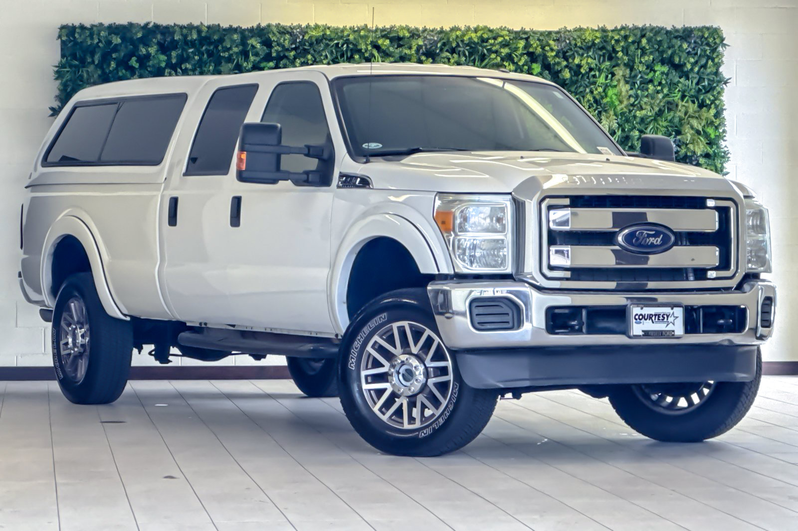 Used 2016 Ford F350 XLT w/ Advanced Security Group AWD/4WD image 2