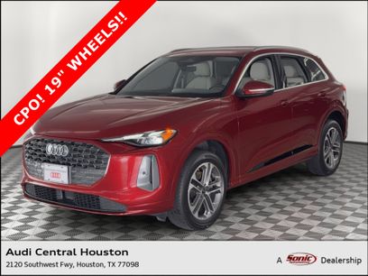 Used 2025 Audi Q5 Premium w/ 19" Wheel Package