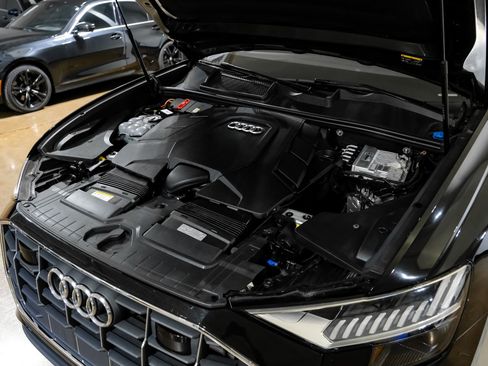 Used 2023 Audi Q8 Premium Plus w/ Premium Plus Package image 52