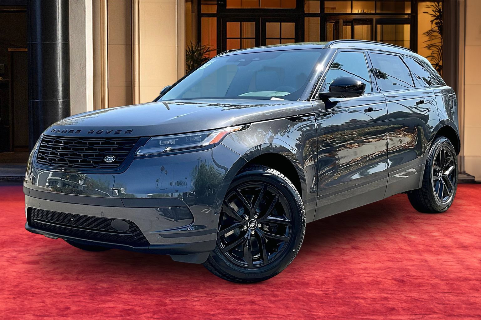New 2026 Land Rover Range Rover Velar S AWD/4WD image 1