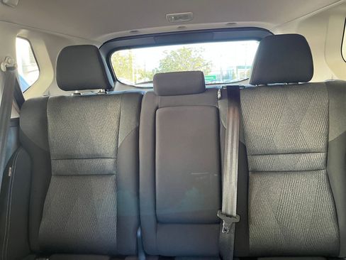 Used 2025 Nissan Rogue SV image 49