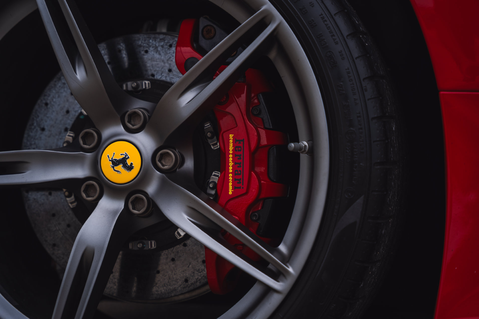 Used 2014 Ferrari 458 Speciale Coupe RWD image 32