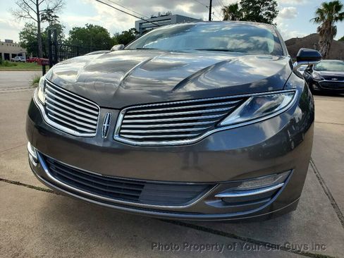 Used 2016 Lincoln MKZ w/ Equipment Group 300A Reserve image 3